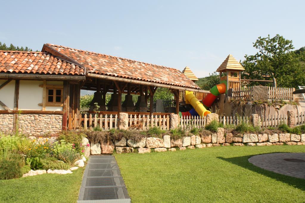 Вилла Agriturismo Alpenvidehof Коредо Экстерьер фото