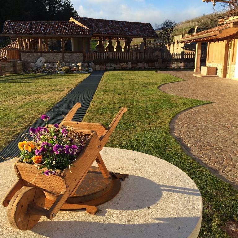 Вилла Agriturismo Alpenvidehof Коредо Экстерьер фото